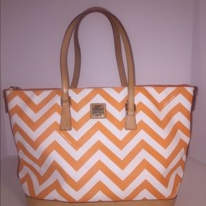 Dooney Bourke Orange White Chevron Shoulder Tote